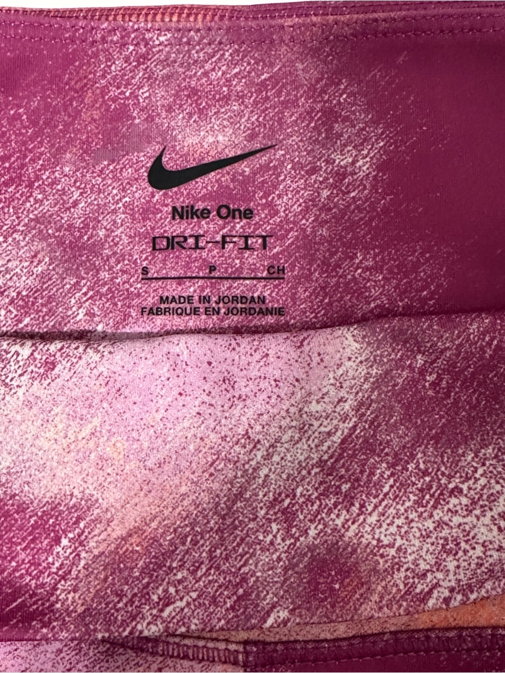 The Nike One Dri-FIT Women's Tie Dye Ankle Leggings S - Picture 4 of 5